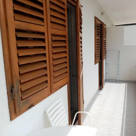 Apartments Iva Baška Voda Dış mekan fotoğraf