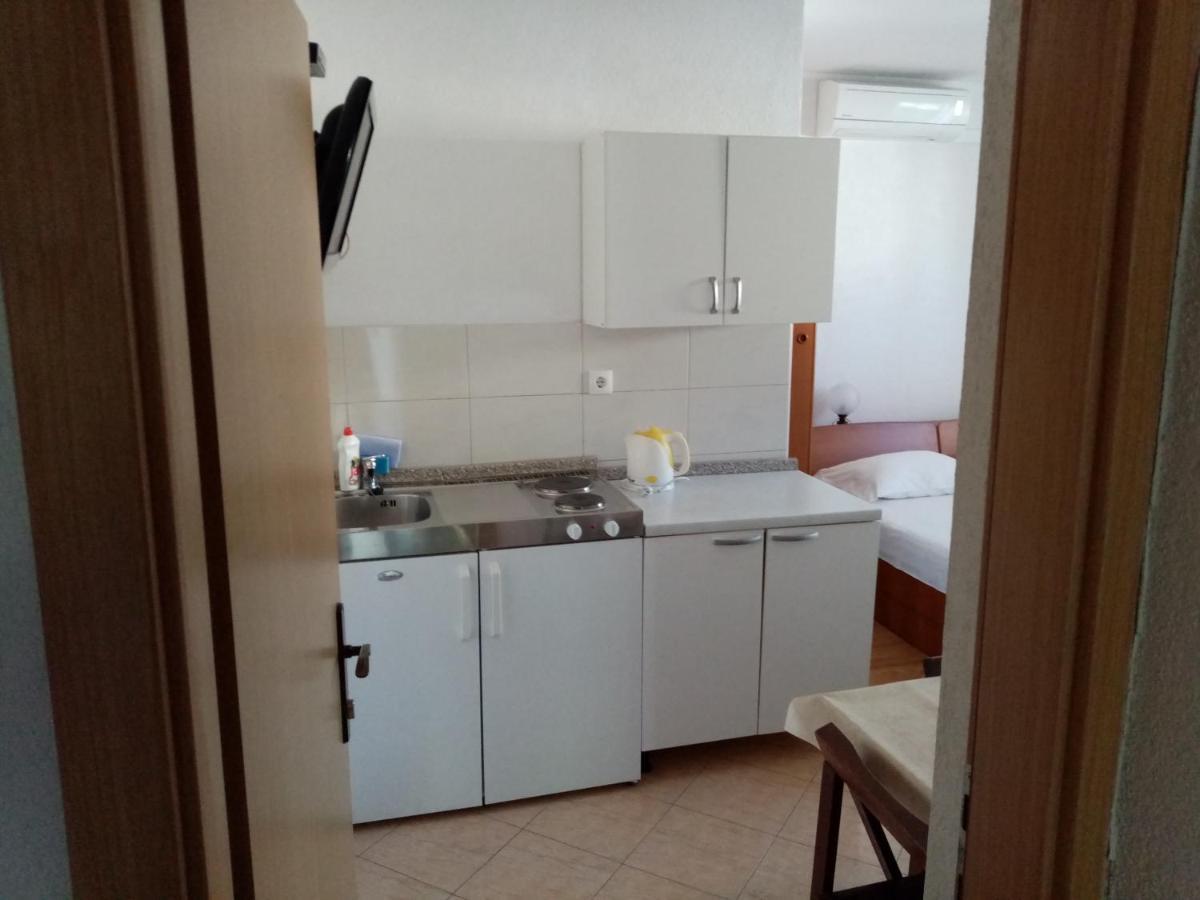 Apartments Iva Baška Voda Dış mekan fotoğraf