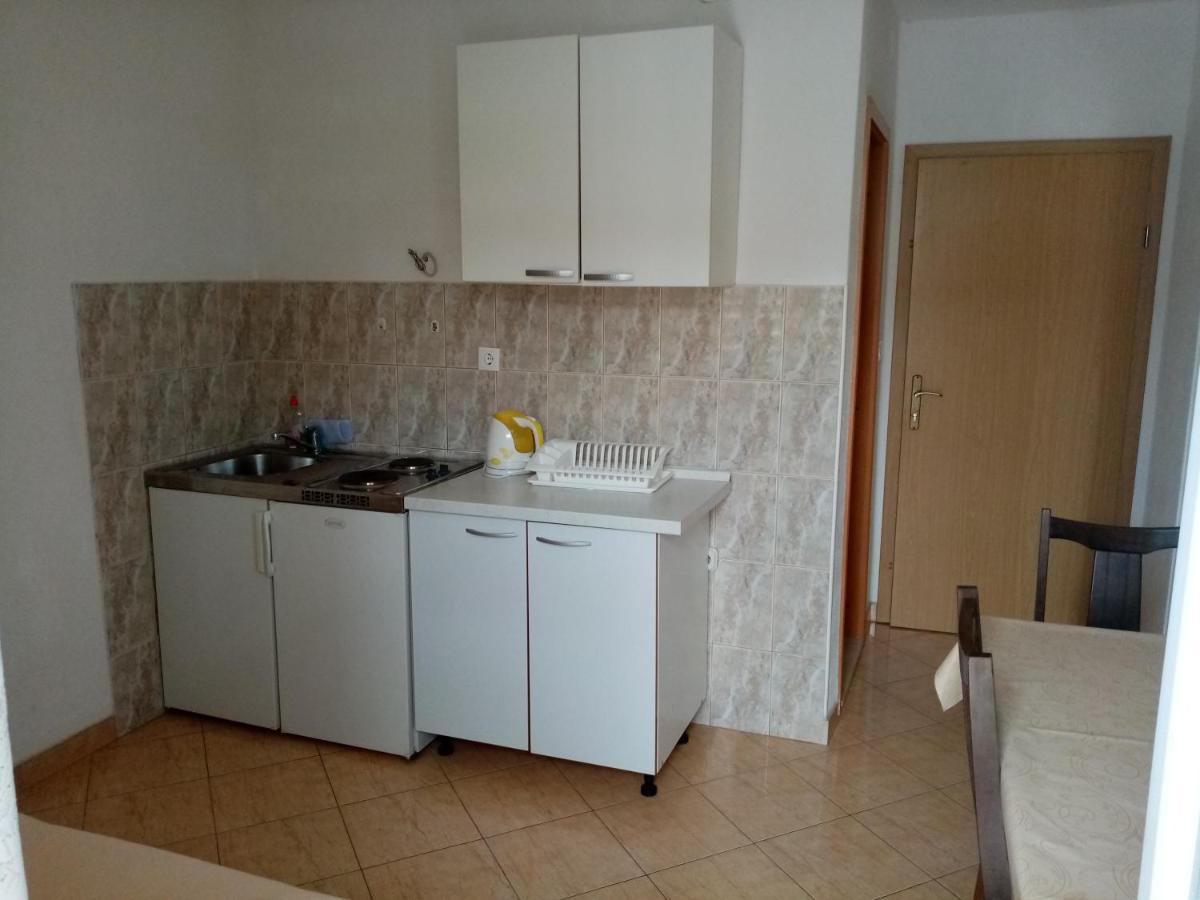 Apartments Iva Baška Voda Dış mekan fotoğraf