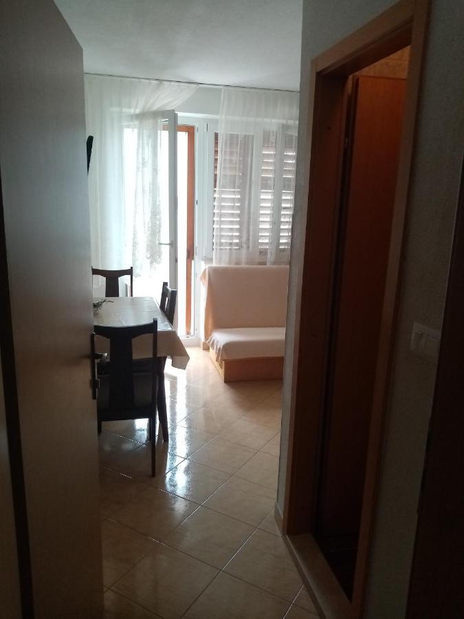 Apartments Iva Baška Voda Dış mekan fotoğraf